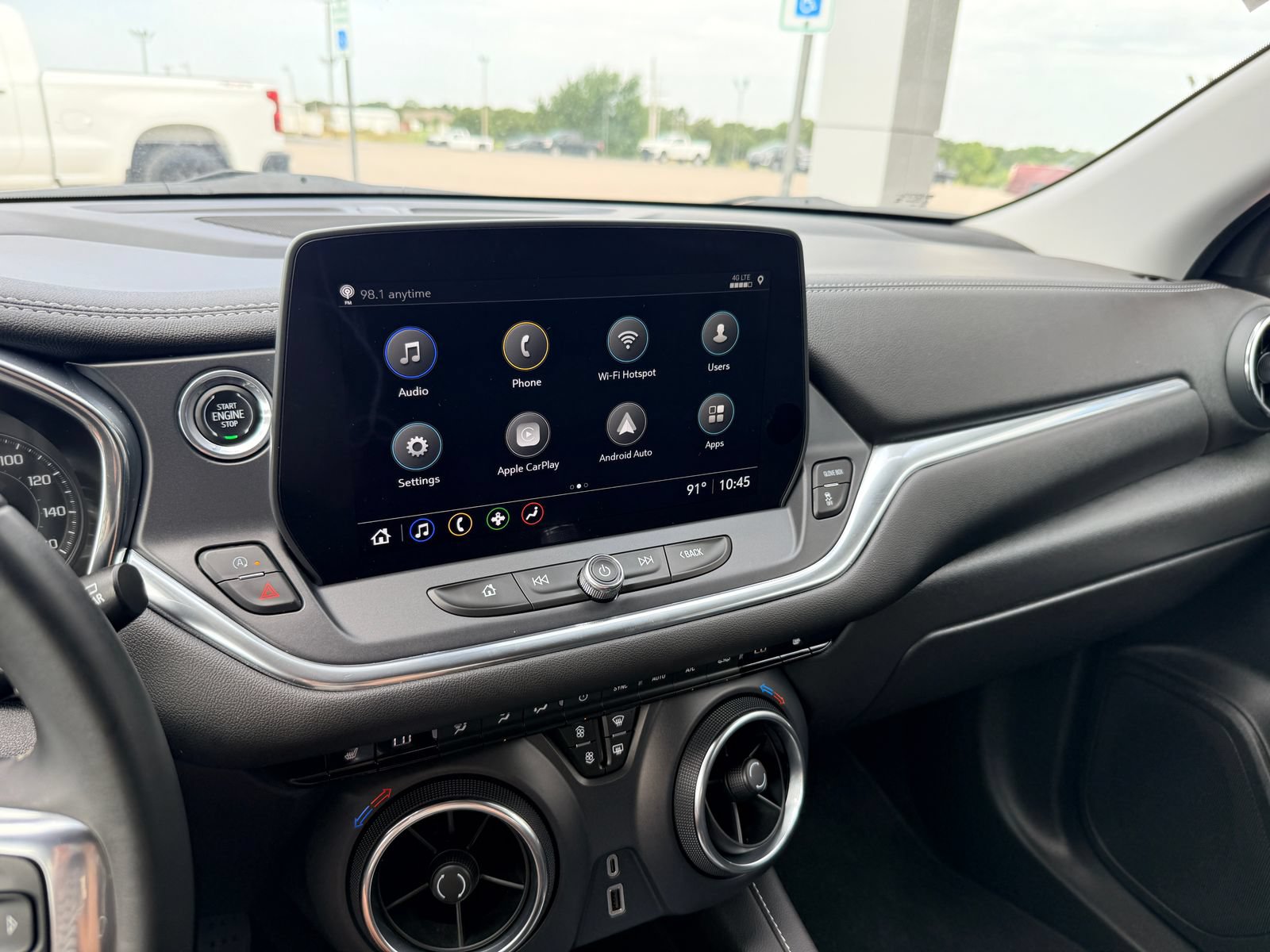Used 2024 Chevrolet Blazer LT FWD image 17