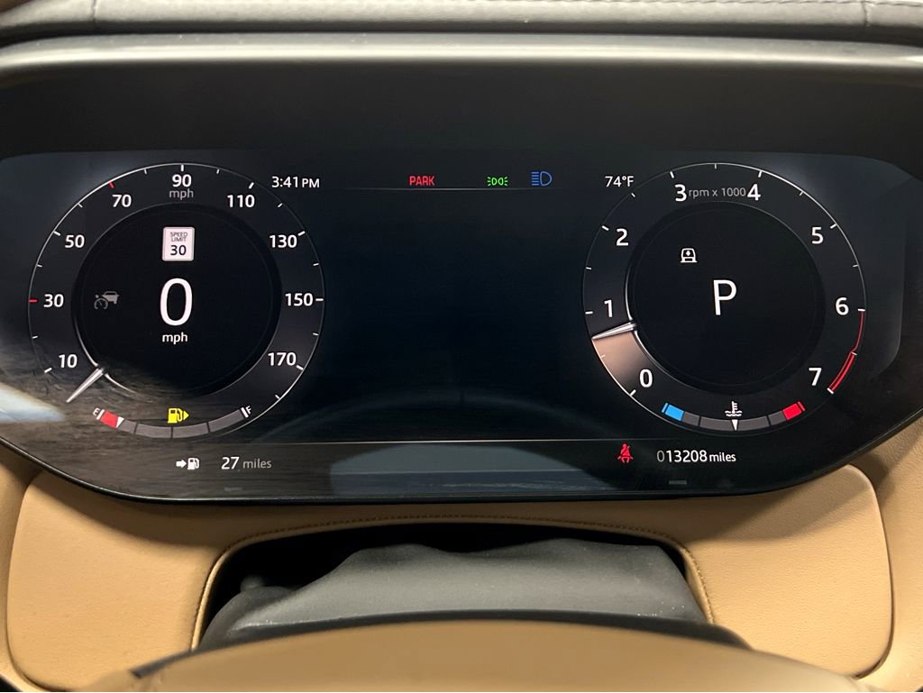 Used 2023 Land Rover Range Rover Sport SE Dynamic image 14