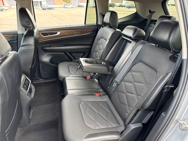 Used 2024 Volkswagen Atlas SE image 22