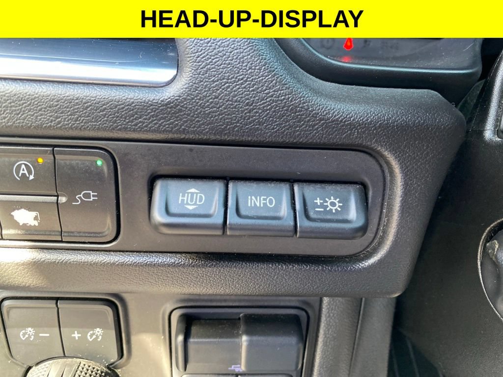 Used 2022 Chevrolet Suburban High Country AWD/4WD image 13