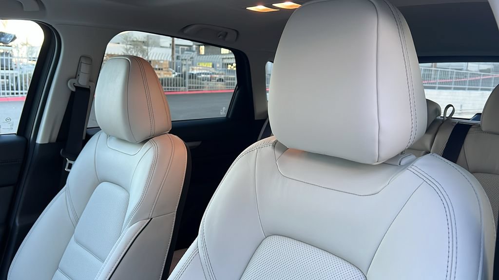 New 2025 MAZDA CX-5 AWD 2.5 S w/ Preferred Package image 11
