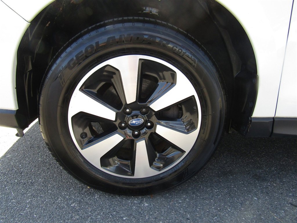 Used 2017 Subaru Forester 2.5i Premium w/ Popular Package #2A image 14