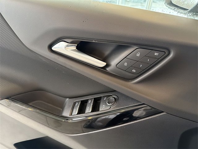 New 2026 Chevrolet Equinox RS w/ Convenience Package III image 22