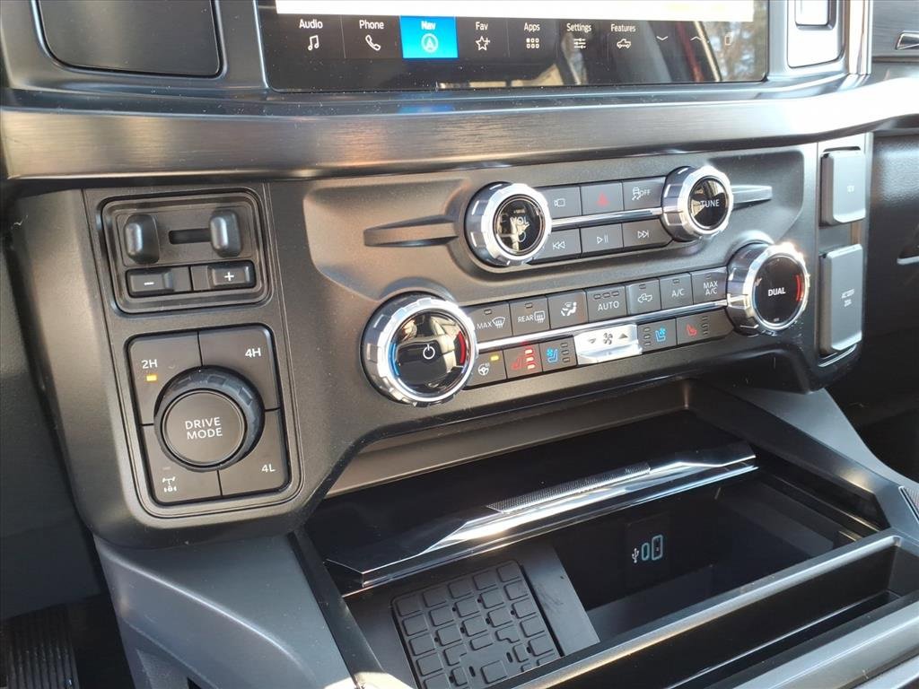 New 2026 Ford F250 Lariat w/ Black Appearance Package image 23