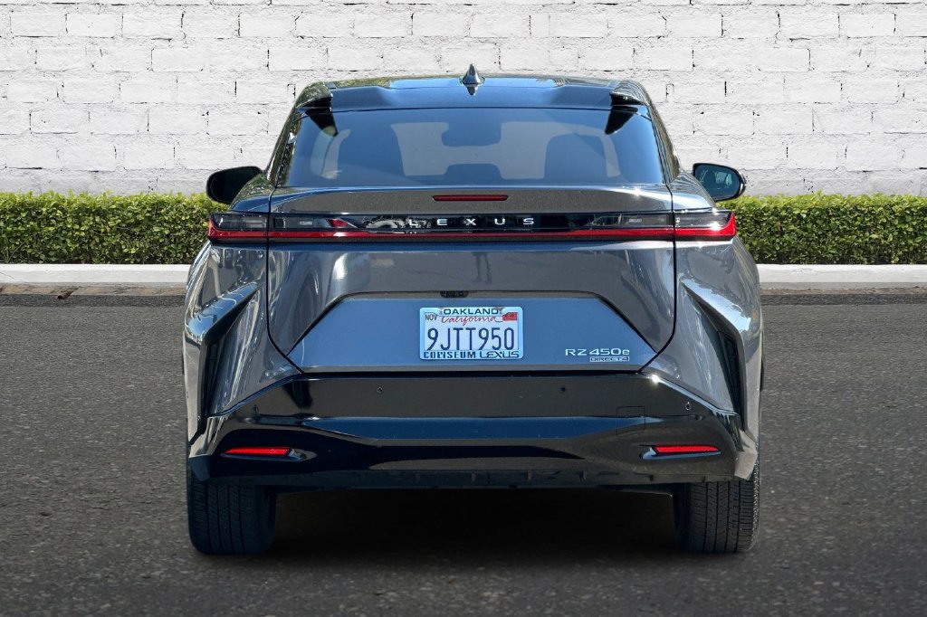 Used 2023 Lexus RZ 450e Premium w/ Technology Package AWD/4WD image 5