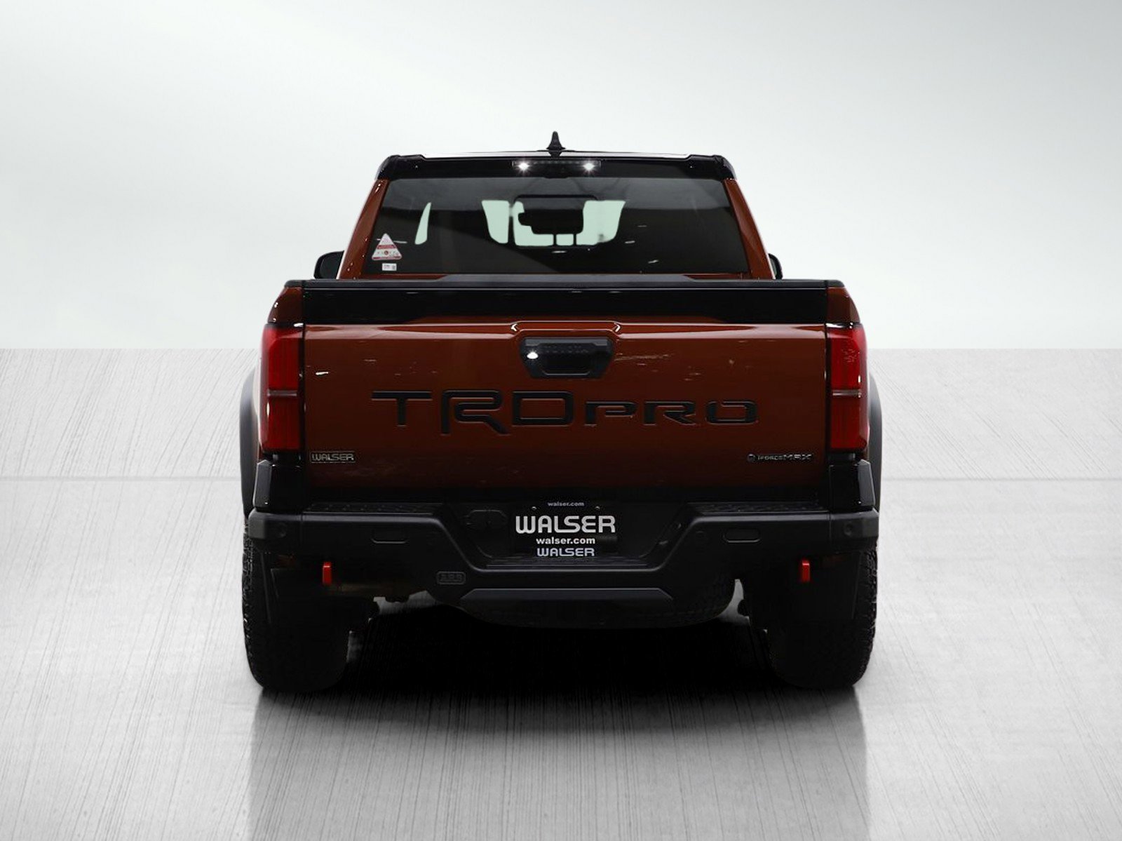Used 2024 Toyota Tacoma TRD Pro AWD/4WD image 4