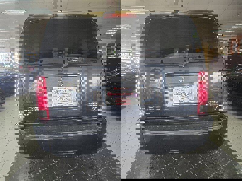 Used 2011 Dodge Nitro Heat image 5