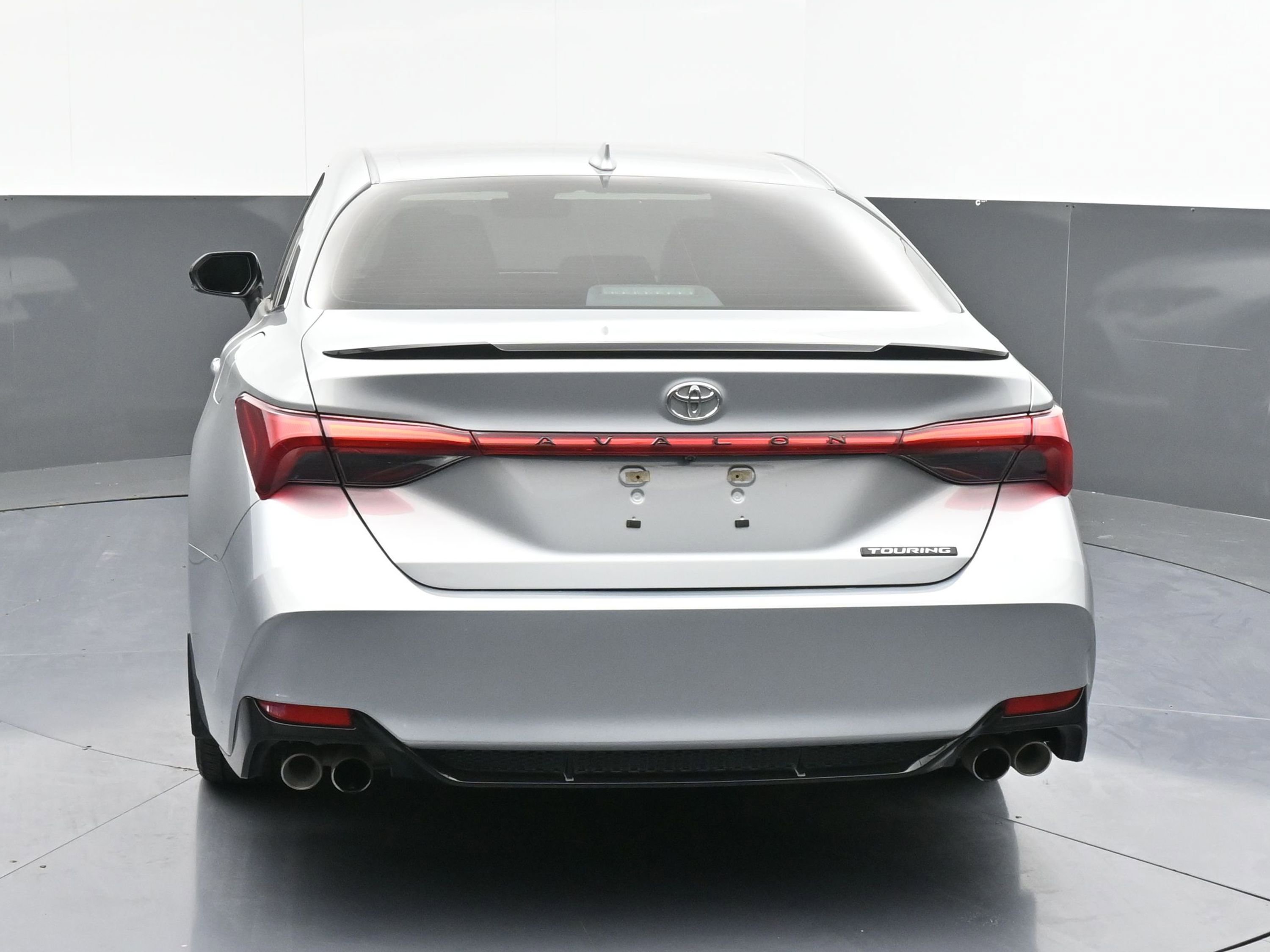 Used 2022 Toyota Avalon Touring image 7