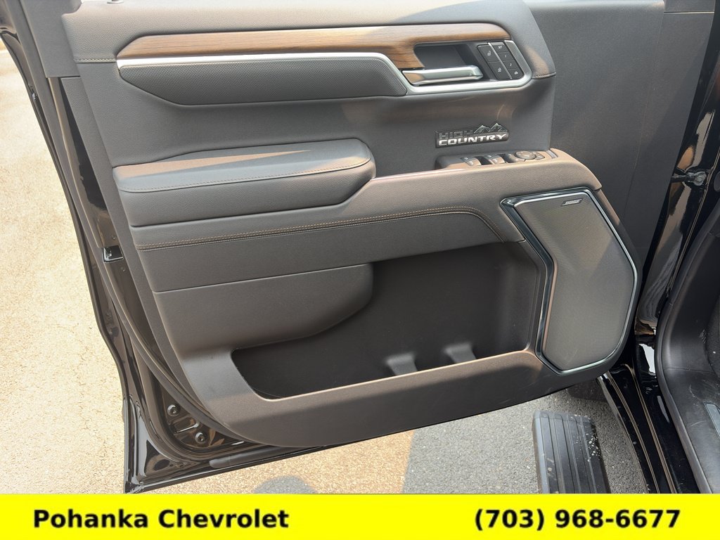 New 2026 Chevrolet Silverado 1500 High Country w/ Midnight Edition AWD/4WD image 23