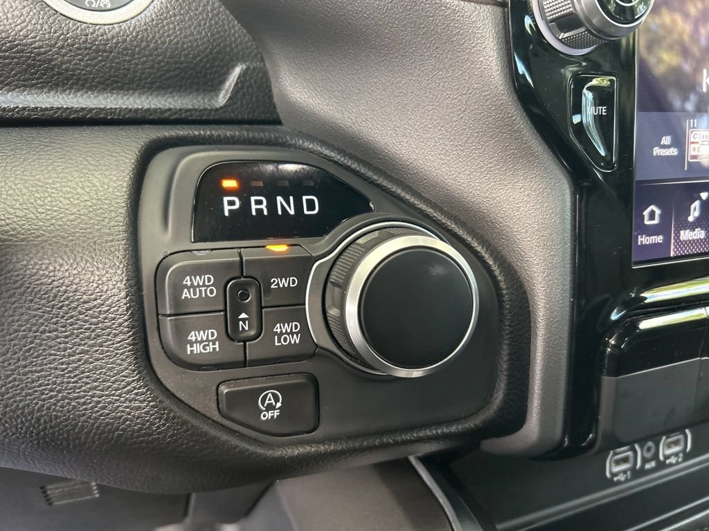 Certified 2025 RAM 1500 Big Horn AWD/4WD image 9