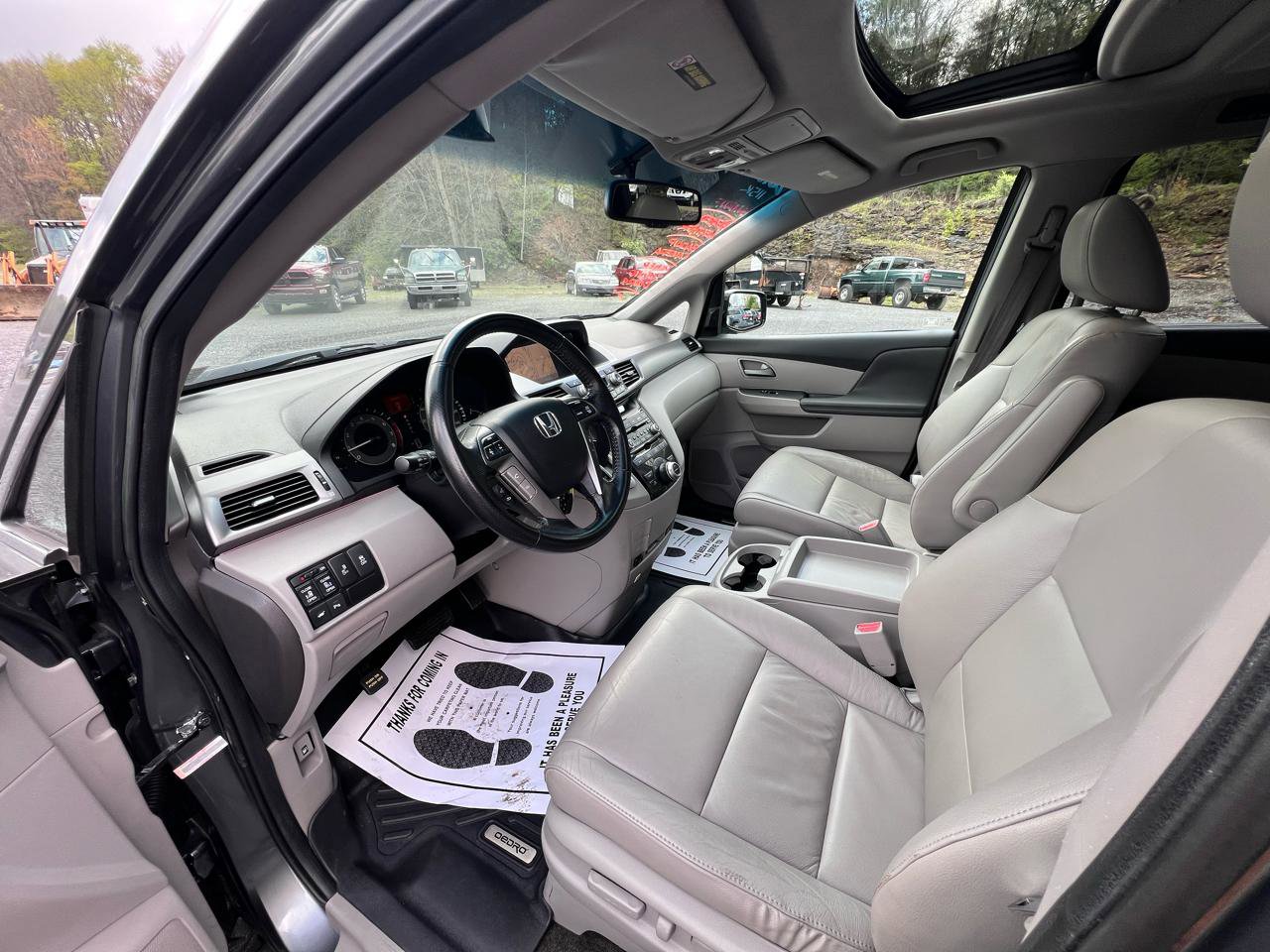 Used 2012 Honda Odyssey Touring image 9