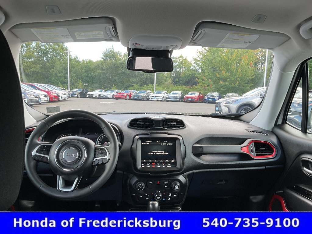 Used 2023 Jeep Renegade Trailhawk AWD/4WD image 35
