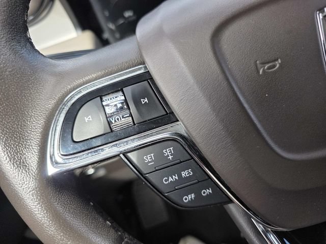 Certified 2022 Lincoln Nautilus FWD w/ Premium Package image 13