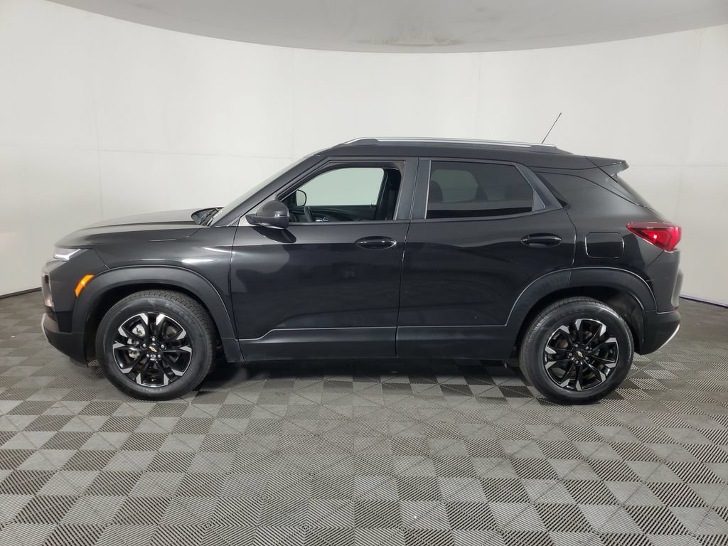 Used 2023 Chevrolet TrailBlazer LT w/ Convenience Package FWD image 7