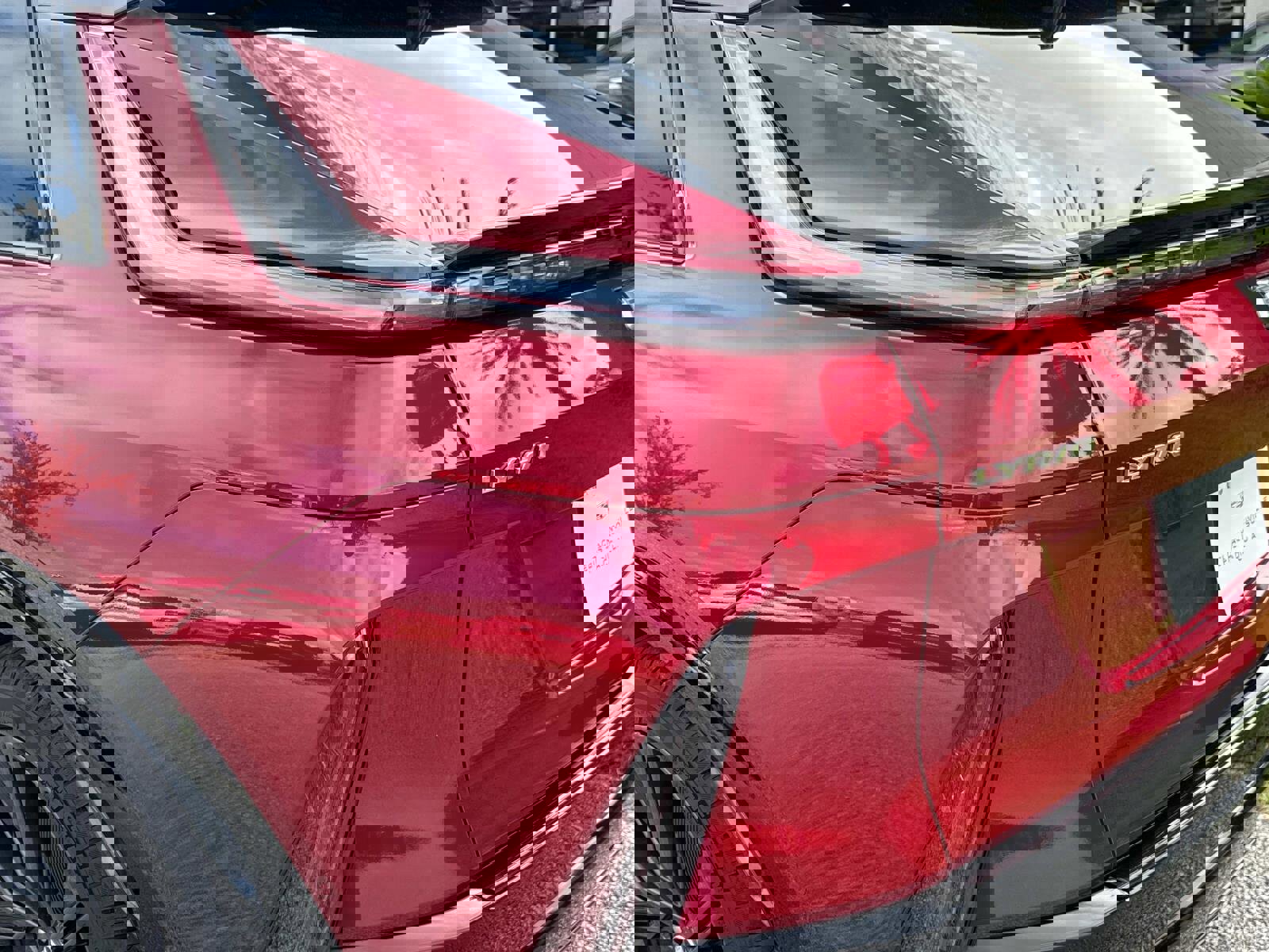 Used 2024 Cadillac Lyriq Sport image 10