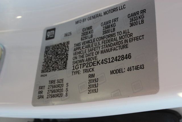 New 2025 GMC Canyon AT4 image 52