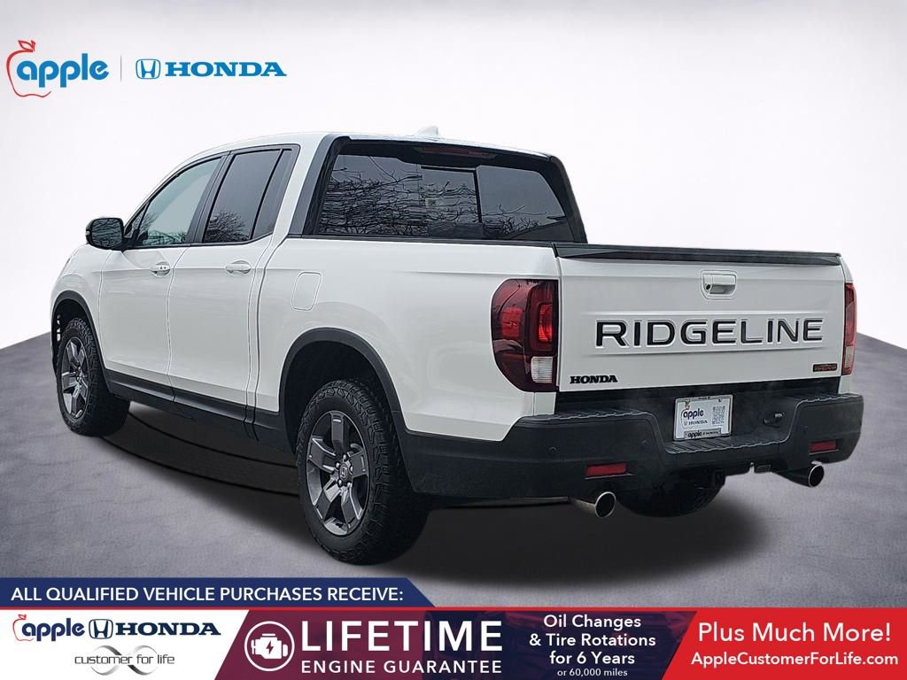 Used 2024 Honda Ridgeline TrailSport image 9