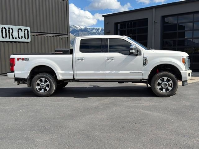 Used 2017 Ford F350 Platinum w/ Platinum Ultimate Package AWD/4WD image 3