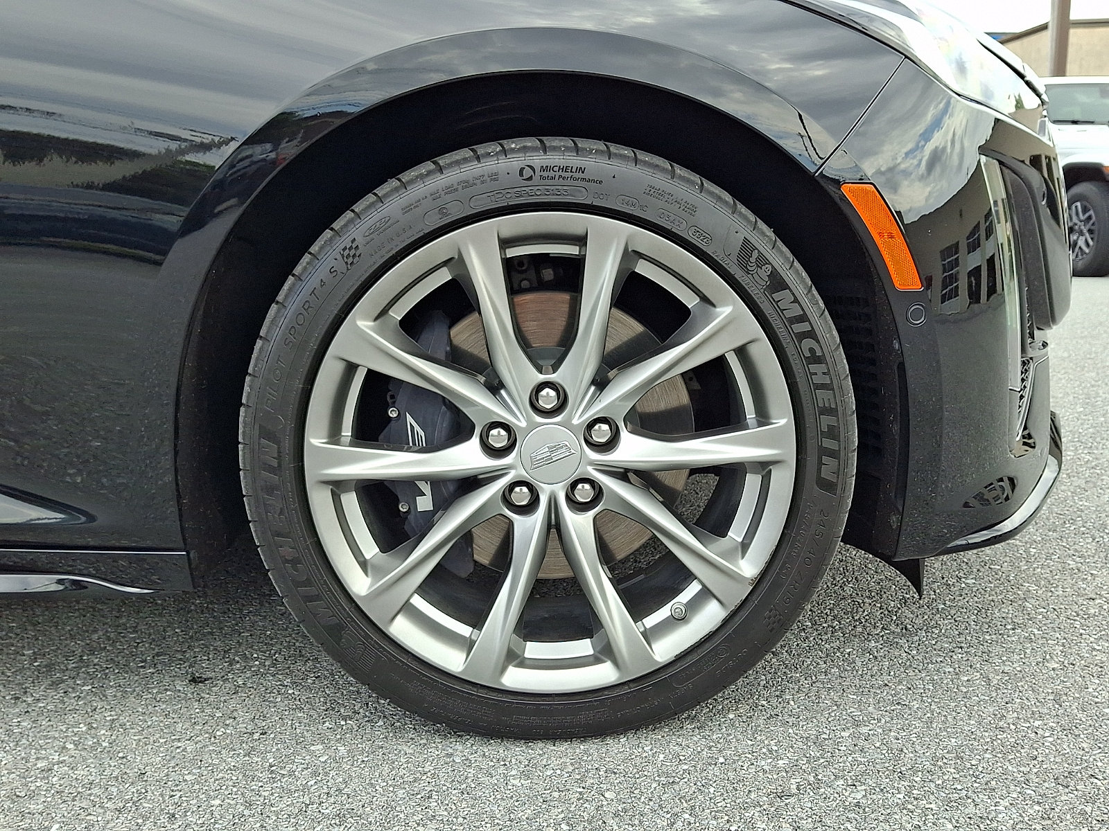 Used 2024 Cadillac CT5 V w/ Premium Package AWD/4WD image 9
