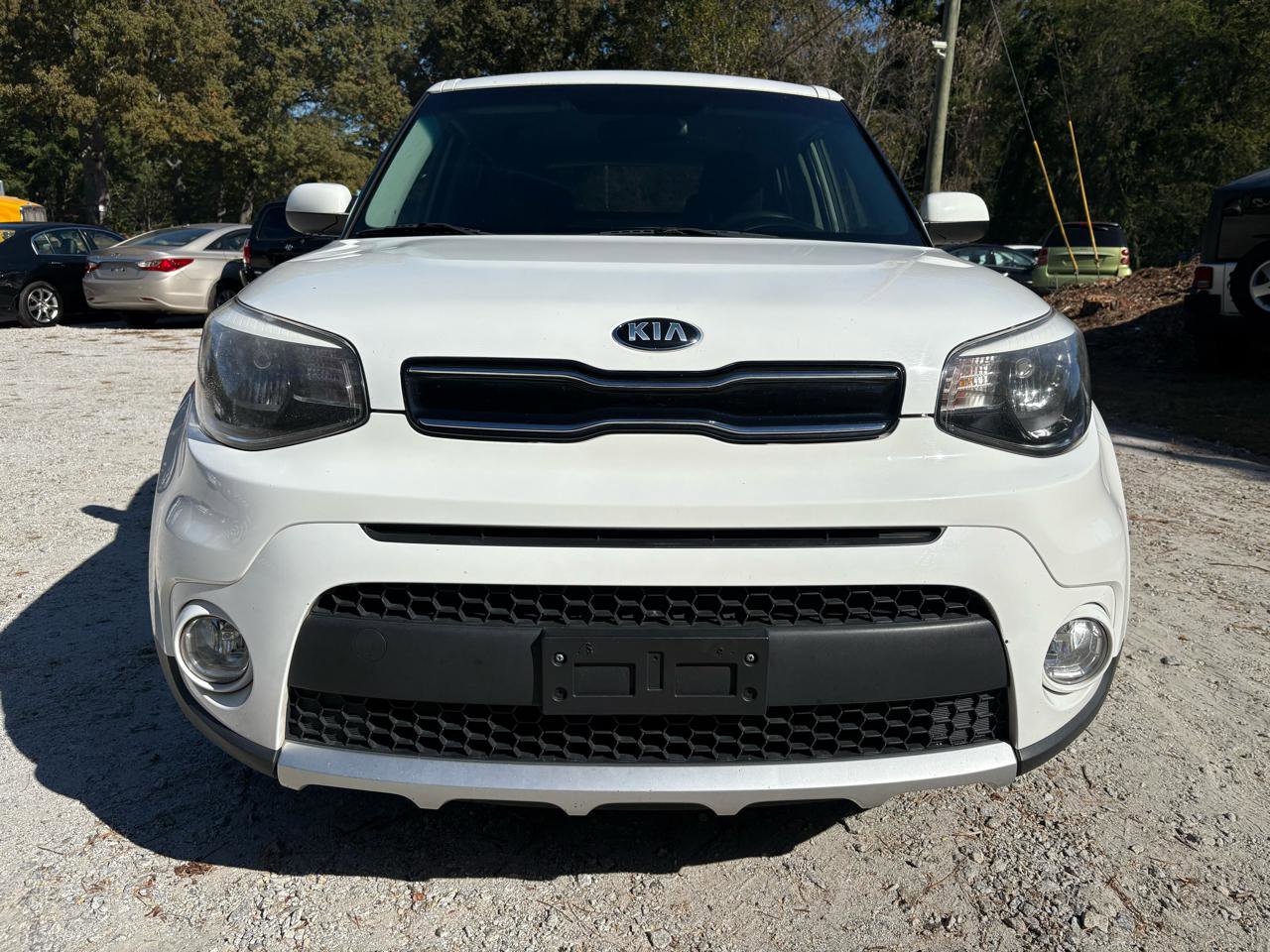 Used 2017 Kia Soul + FWD image 5
