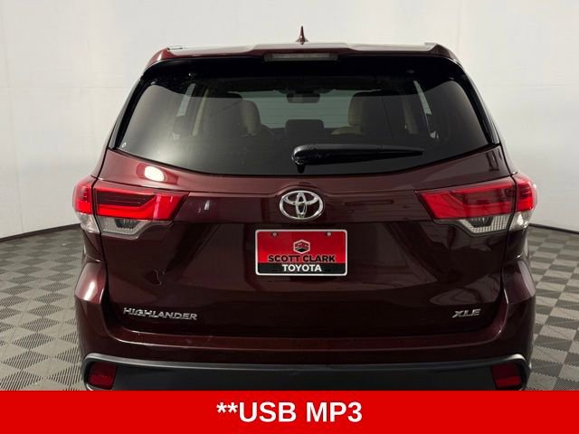 Used 2019 Toyota Highlander XLE image 7