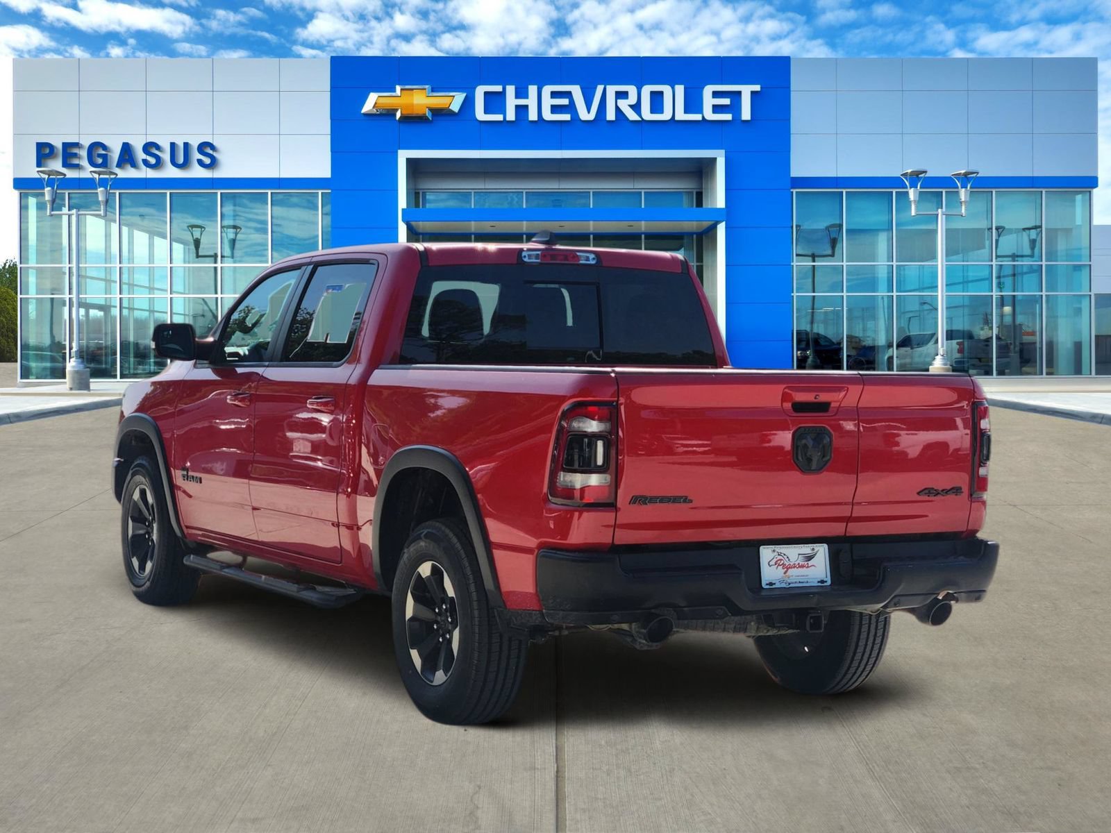 Used 2019 RAM 1500 Rebel w/ Rebel Level 2 Equipment Group AWD/4WD image 4
