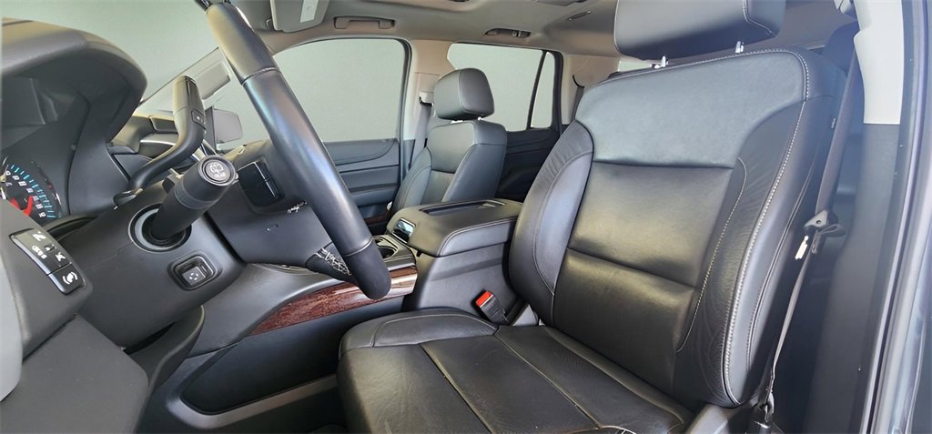 Used 2020 GMC Yukon SLT w/ Premium Edition image 14