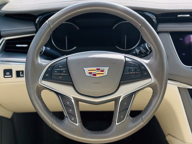 Used 2020 Cadillac XT5 Premium Luxury FWD image 49