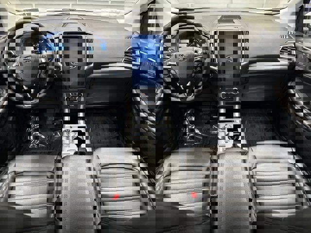 Used 2022 Ford Edge SEL w/ Convenience Package image 14