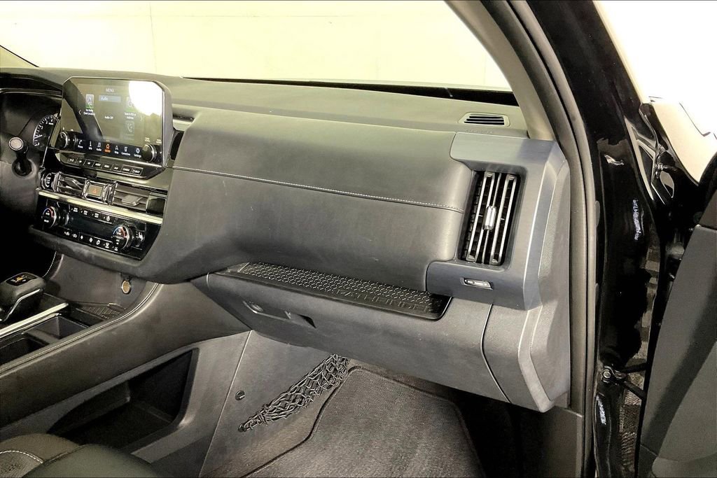 Used 2023 Nissan Pathfinder SL w/ Lighting Package (N92) image 22