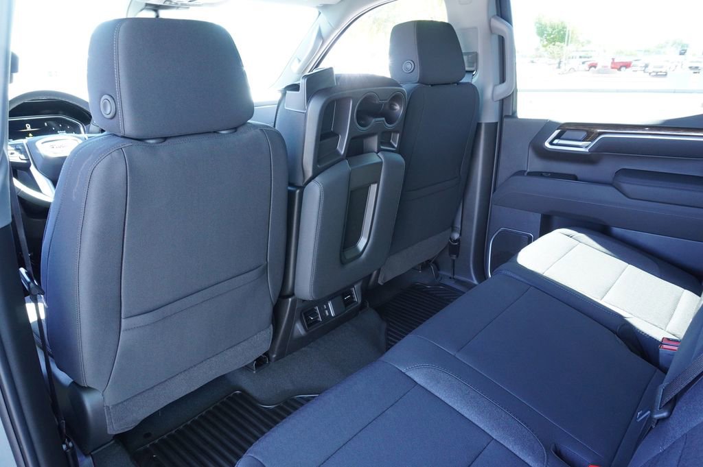 New 2026 GMC Sierra 1500 SLE w/ Preferred Package AWD/4WD image 11