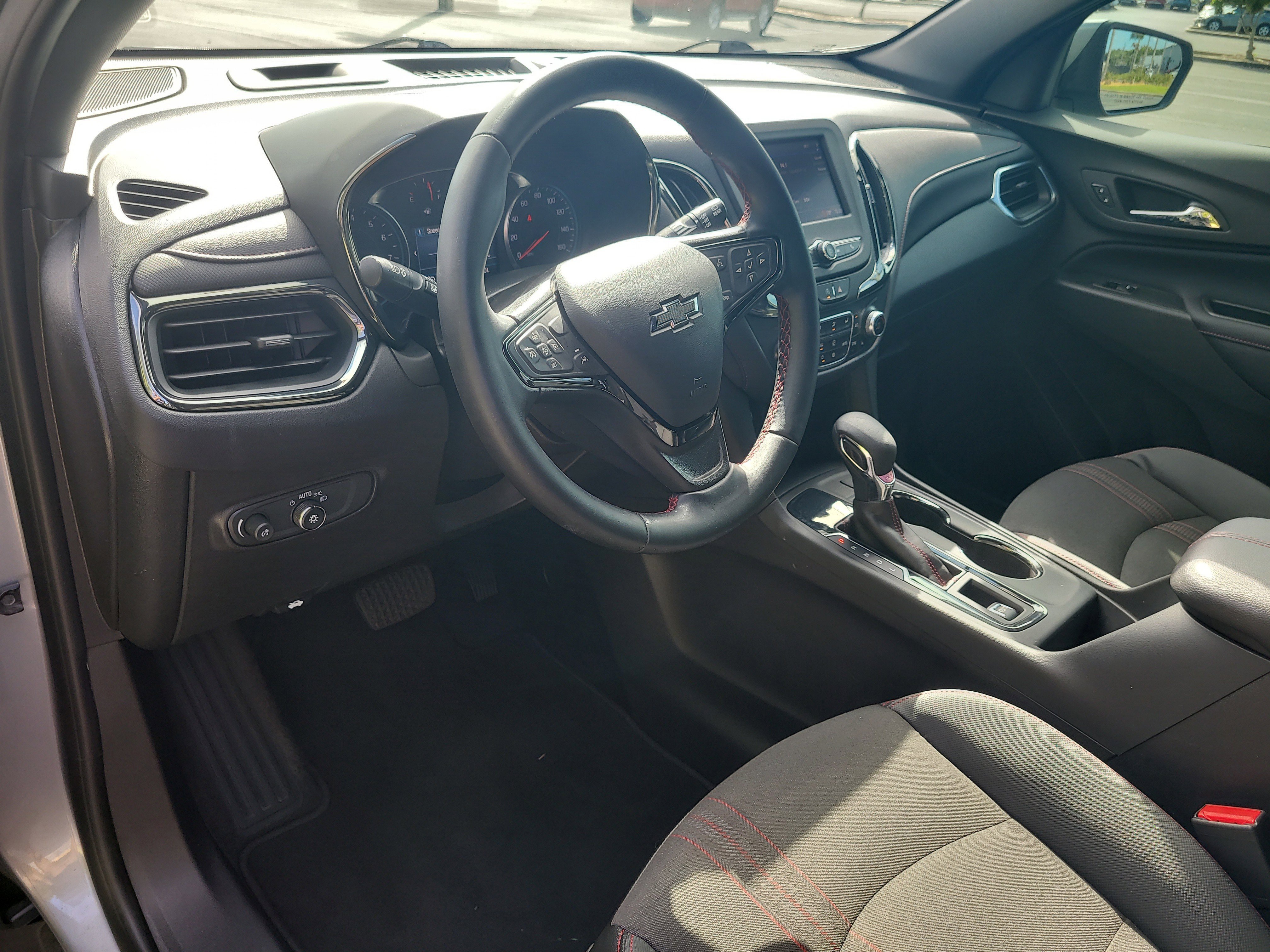 Used 2024 Chevrolet Equinox RS FWD image 20