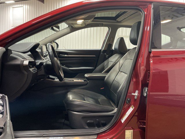 Used 2021 Nissan Altima 2.5 Platinum image 15