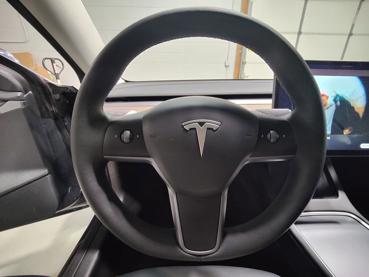 Used 2023 Tesla Model 3 Standard Range RWD image 24