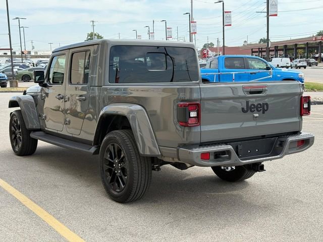 Used 2022 Jeep Gladiator Overland image 5
