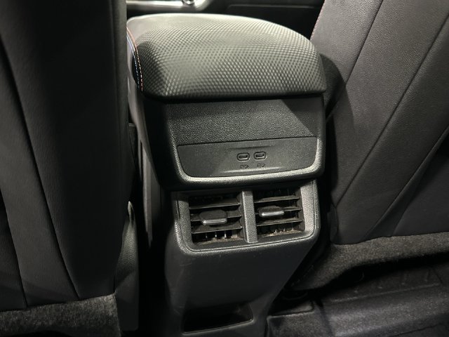 Used 2026 Chevrolet Equinox RS AWD/4WD image 31