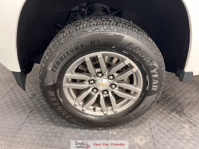 Used 2023 Chevrolet Colorado LT w/ LT Convenience Package II image 19