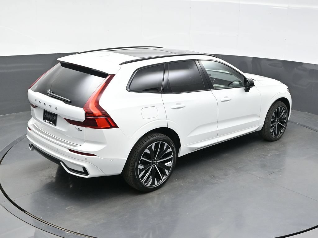 New 2026 Volvo XC60 T8 Ultra w/ Protection Package Premier AWD/4WD image 33