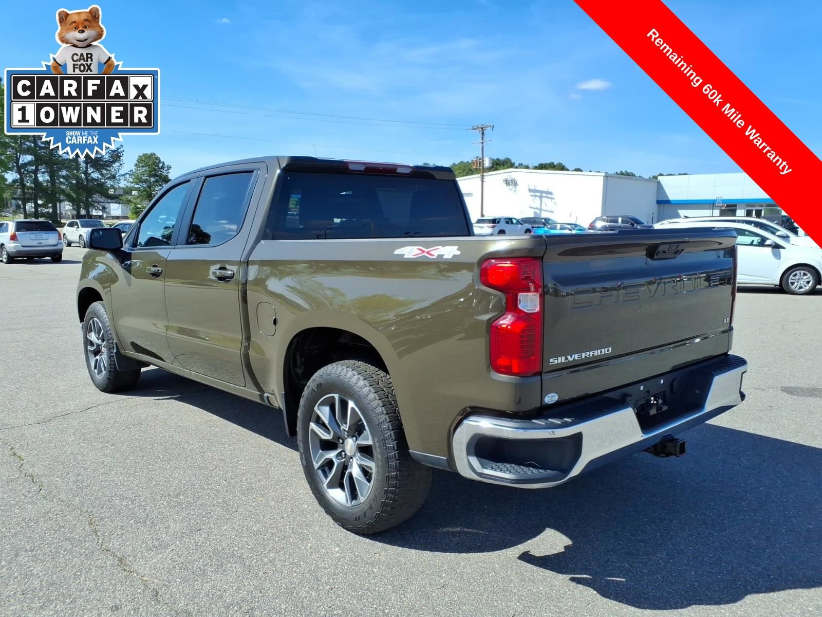 Used 2023 Chevrolet Silverado 1500 LT AWD/4WD image 3
