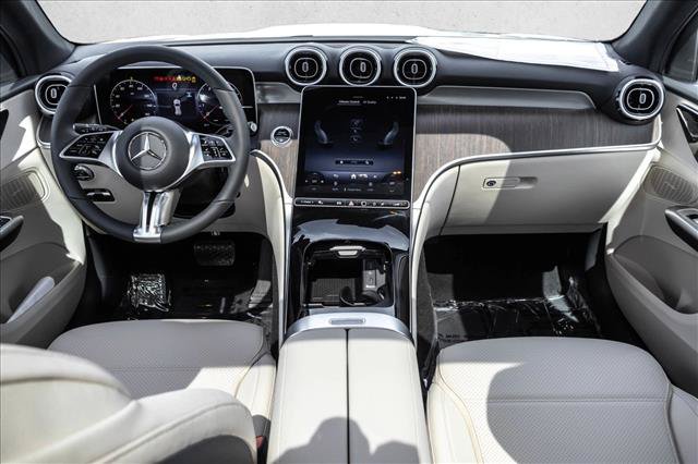 New 2026 Mercedes-Benz GLC 300 4MATIC image 19