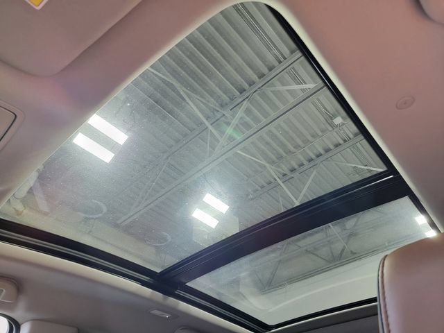 Certified 2024 Acura MDX w/ Advance Package AWD/4WD image 30