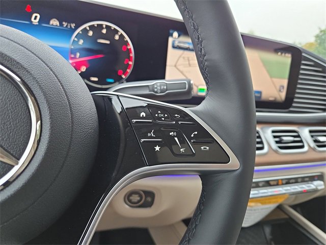 New 2026 Mercedes-Benz GLS 450 4MATIC image 19