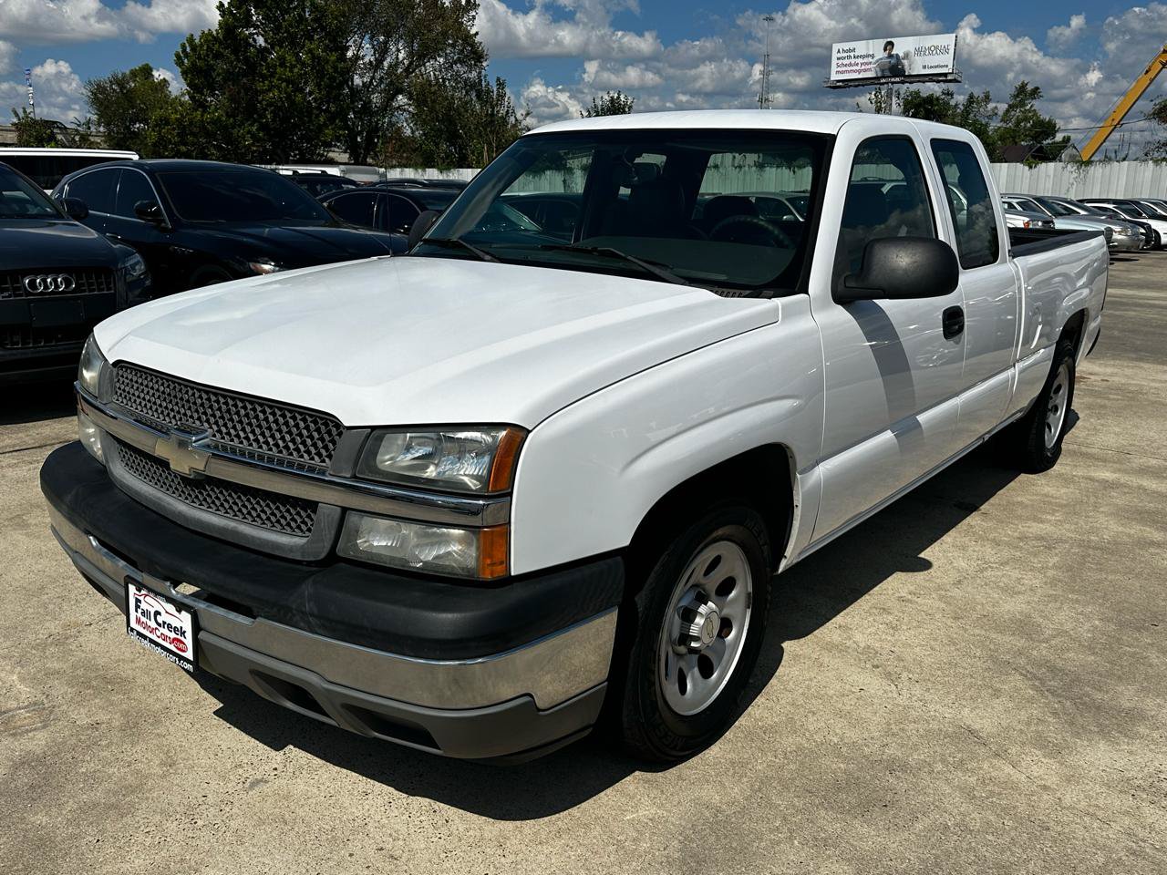 Used 2005 Chevrolet Silverado 1500 W/T RWD image 10