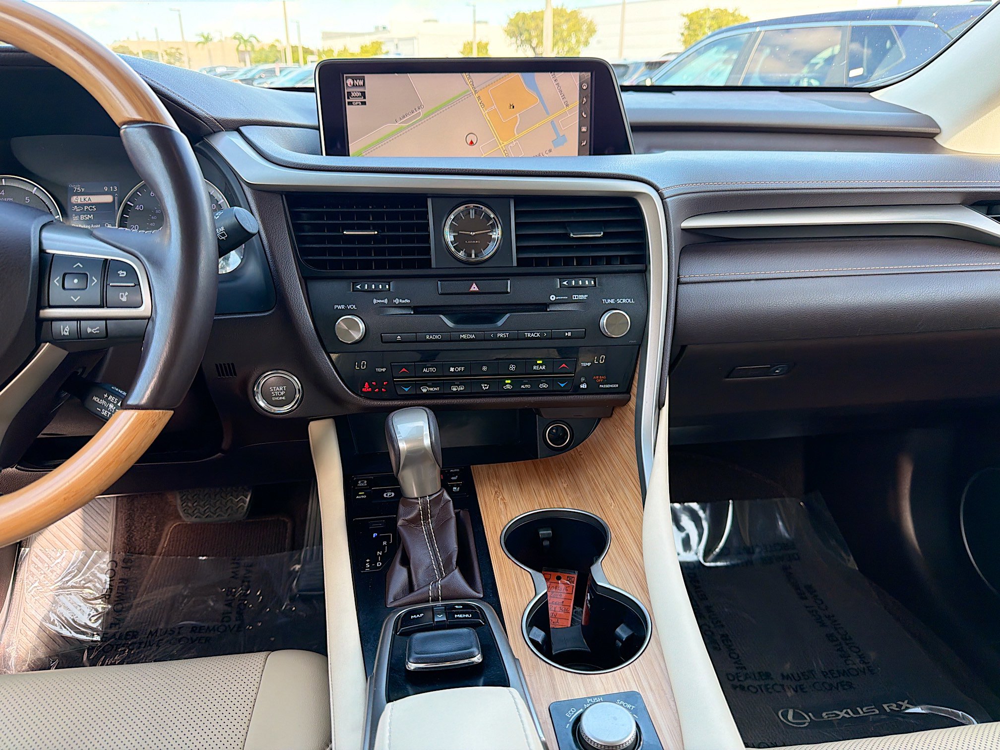 Used 2019 Lexus RX 350L FWD image 20