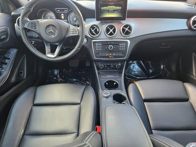 Used 2017 Mercedes-Benz GLA 250 image 8