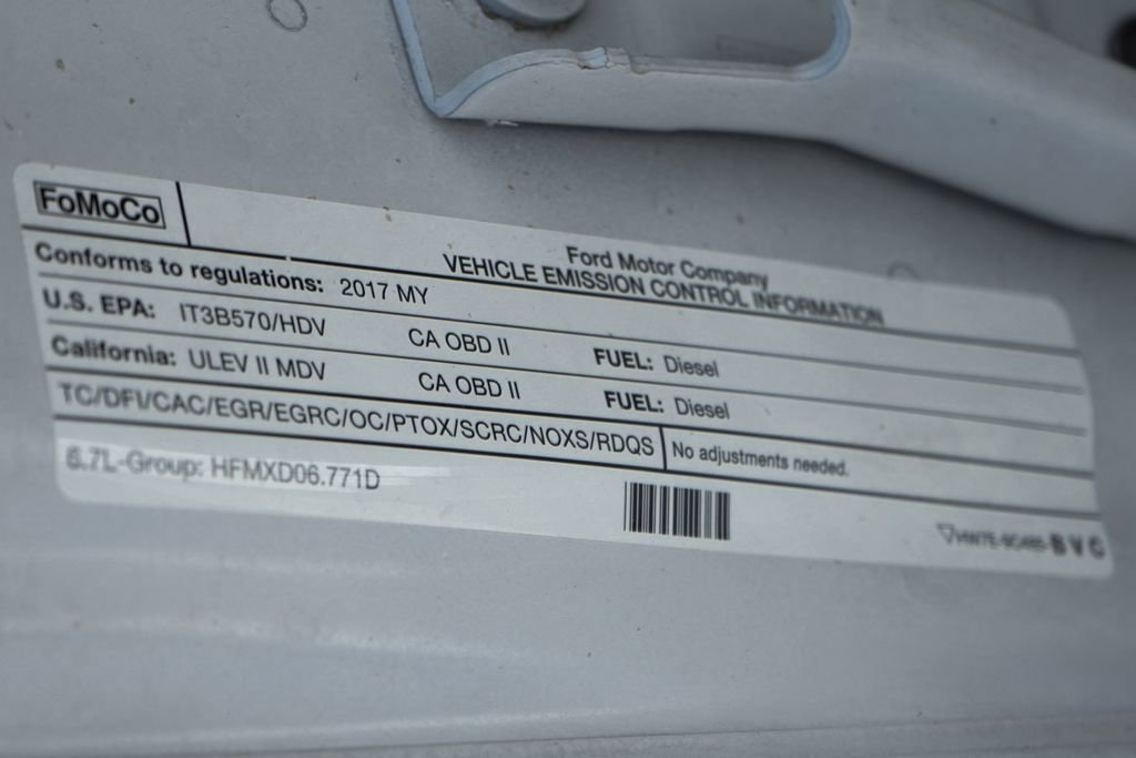 Used 2017 Ford F350 Lariat image 13