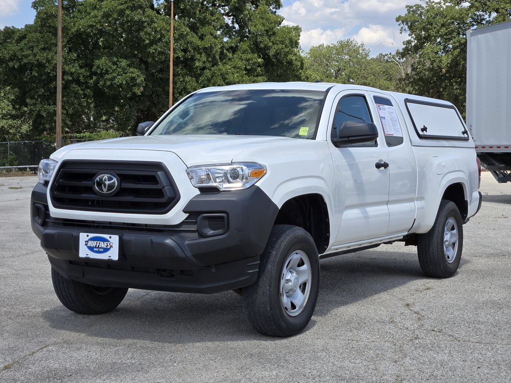Used 2022 Toyota Tacoma SR RWD image 3