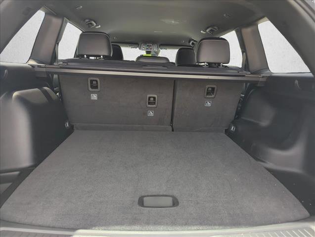 Used 2025 Jeep Grand Cherokee Limited RWD image 5