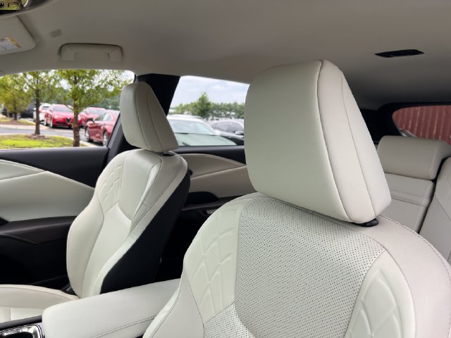 Used 2024 Lexus RX 350 FWD w/ Technology Package image 14