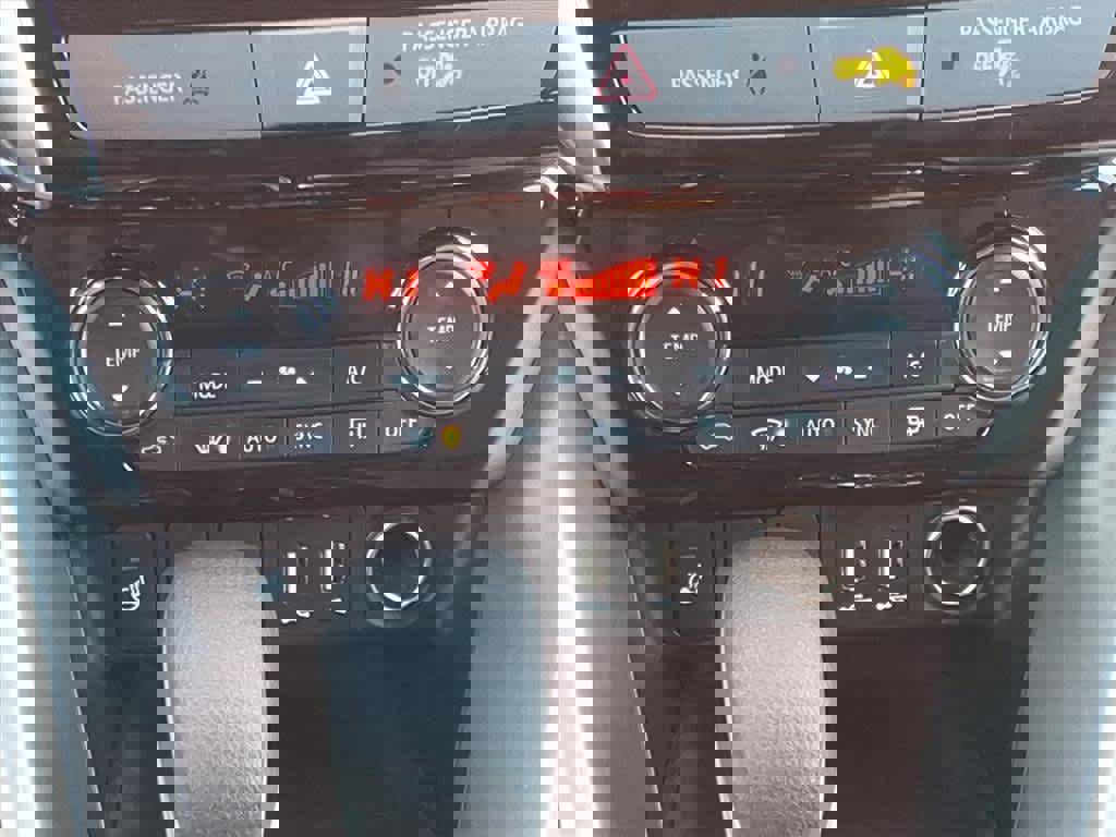 Used 2023 Mitsubishi Eclipse Cross SEL image 10